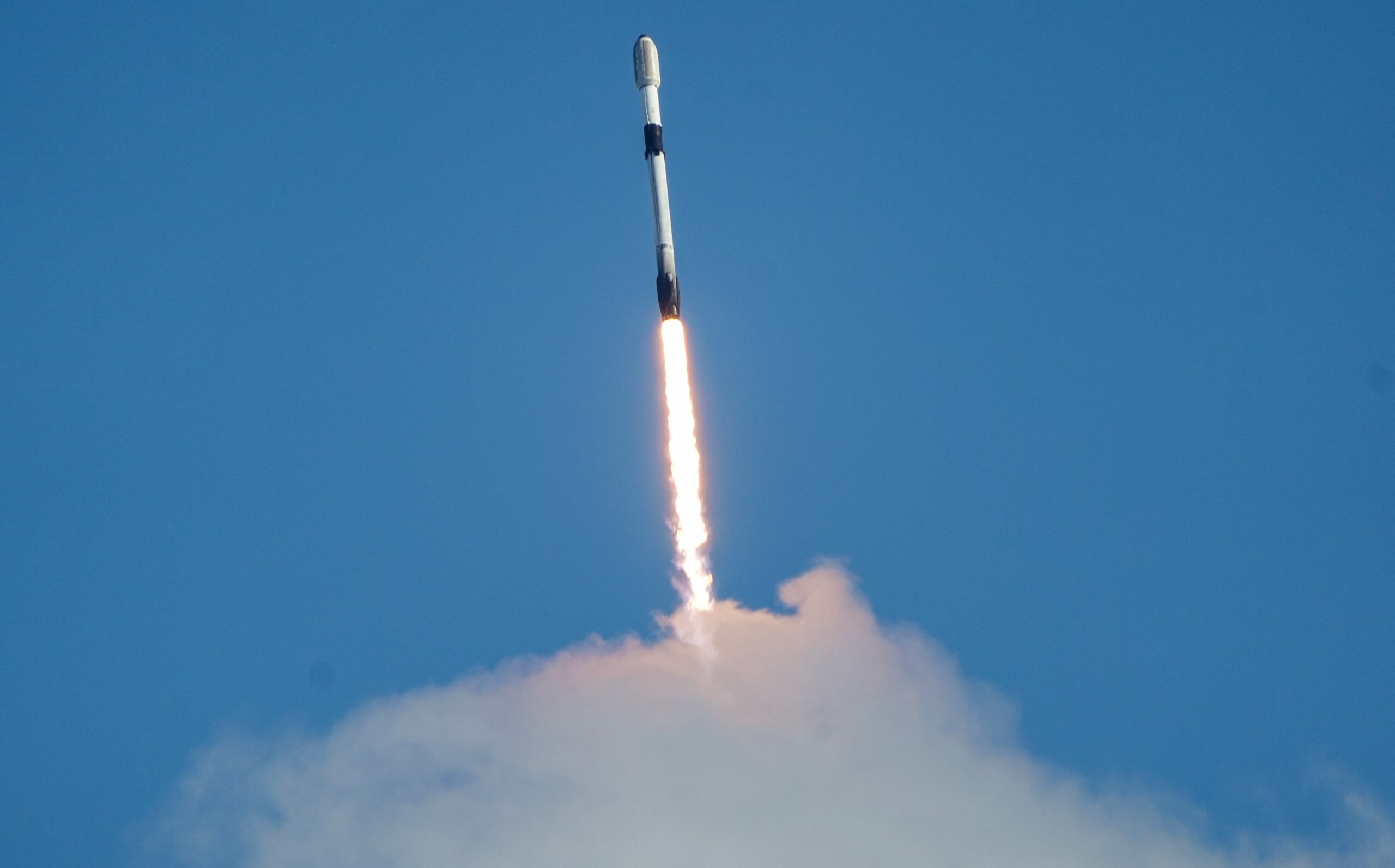 إطلاق صاروخ SpaceX